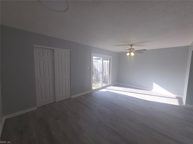 2517 King CT, Chesapeake, VA 23324