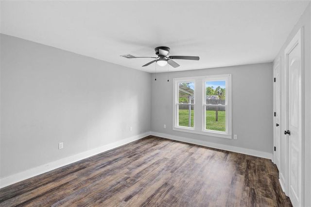 207 Duff Street, Dequincy, LA 70633