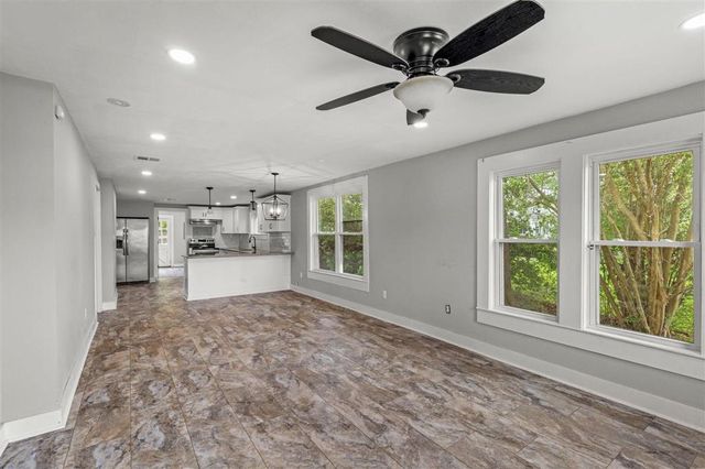 207 Duff Street, Dequincy, LA 70633