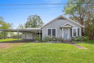 207 Duff Street, Dequincy, LA 70633