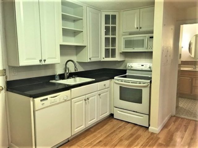20 Hamilton Road 101, Arlington, MA 02474