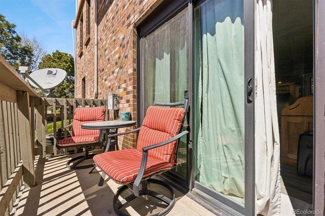 6475 S Dayton Street 106, Englewood, CO 80111