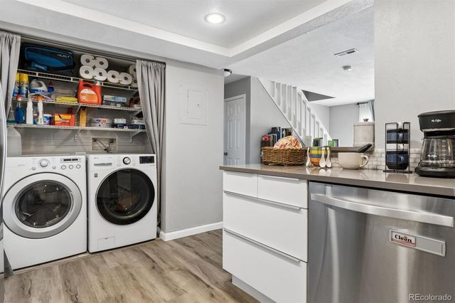 6475 S Dayton Street 106, Englewood, CO 80111