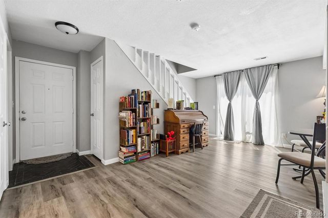 6475 S Dayton Street 106, Englewood, CO 80111