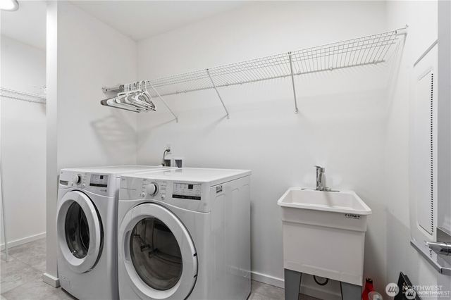 6563 SE 8th Place, Renton, WA 98059