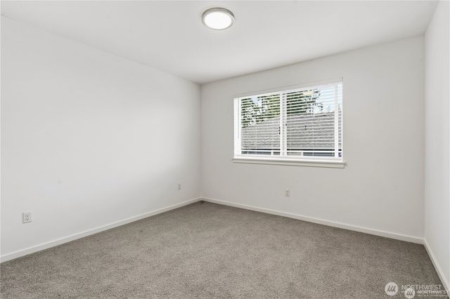 6563 SE 8th Place, Renton, WA 98059