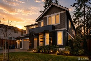 6563 SE 8th Place, Renton, WA 98059