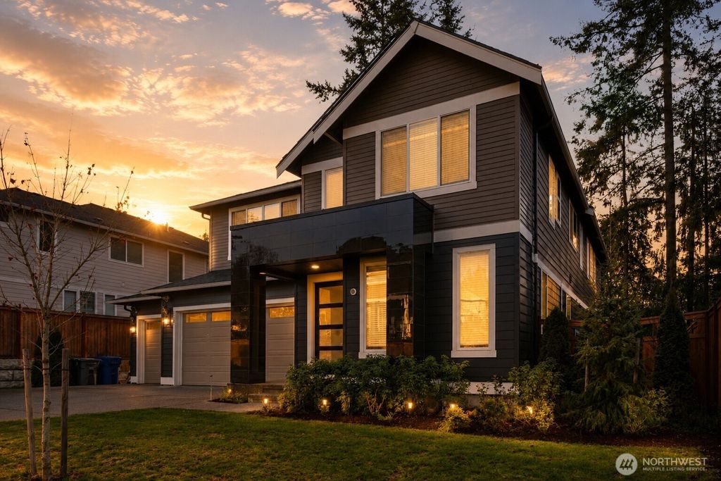 6563 SE 8th Place, Renton, WA 98059