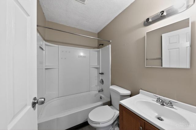 9952 Capstan Drive, Colerain Twp, OH 45251