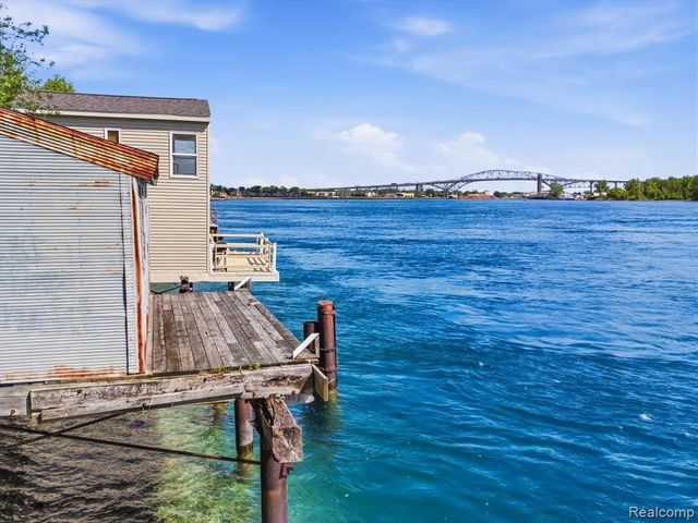804 Merchant Street, Port Huron, MI 48060