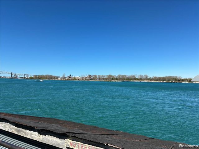 804 Merchant Street, Port Huron, MI 48060