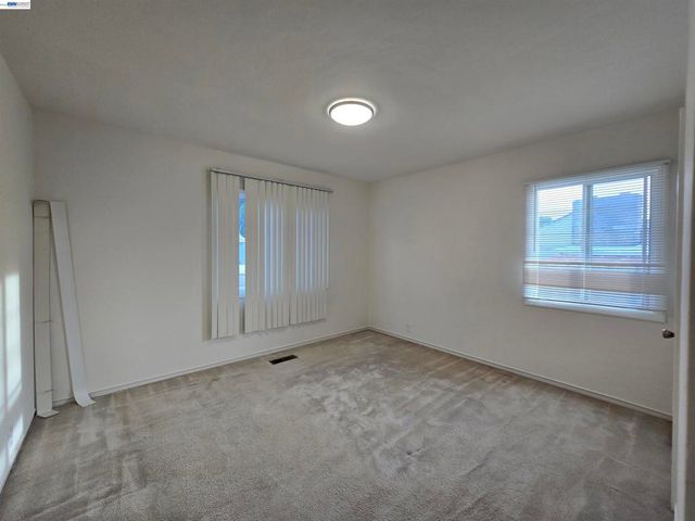 1636 Virginia St, San Leandro, CA 94577