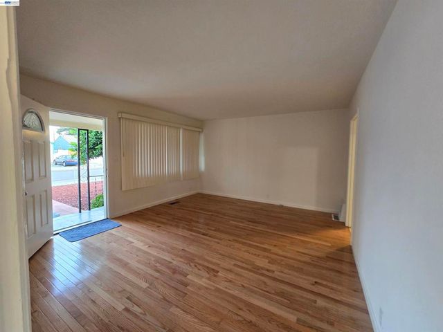 1636 Virginia St, San Leandro, CA 94577