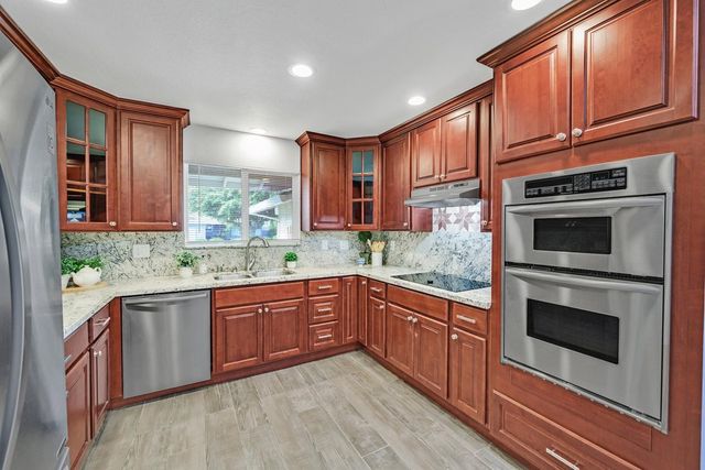 2449 2449 Almaden Blvd, Union City, CA 94587