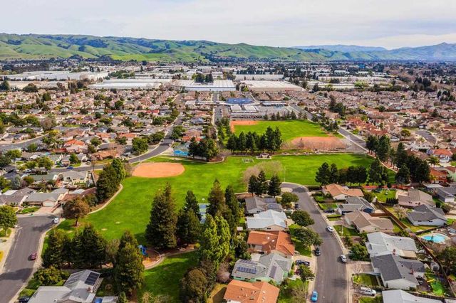 2449 2449 Almaden Blvd, Union City, CA 94587