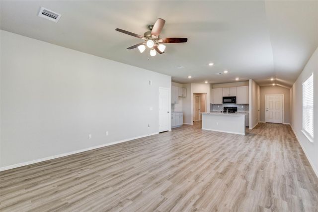 475 Dalloway Street, Montgomery, TX 77316