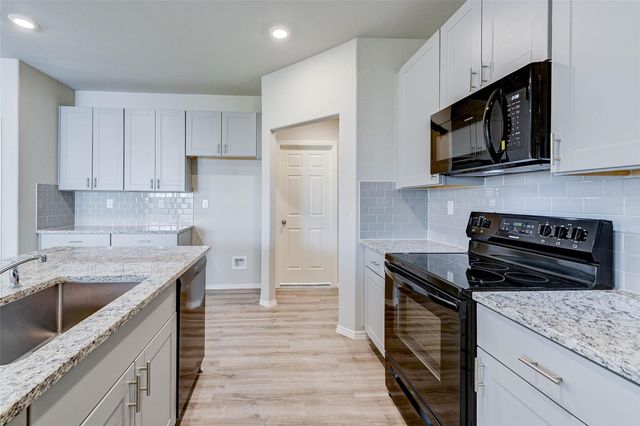 475 Dalloway Street, Montgomery, TX 77316