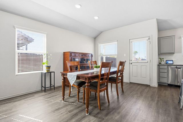 709 Carol DR, Hutto, TX 78634