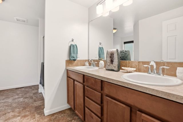 60095 Crater Road, Bend, OR 97702