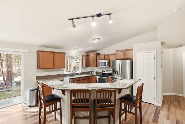 60095 Crater Road, Bend, OR 97702