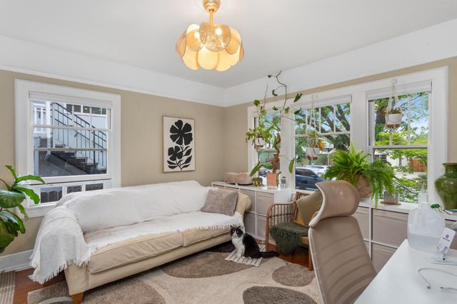 1917 26th St, Sacramento, CA 95816