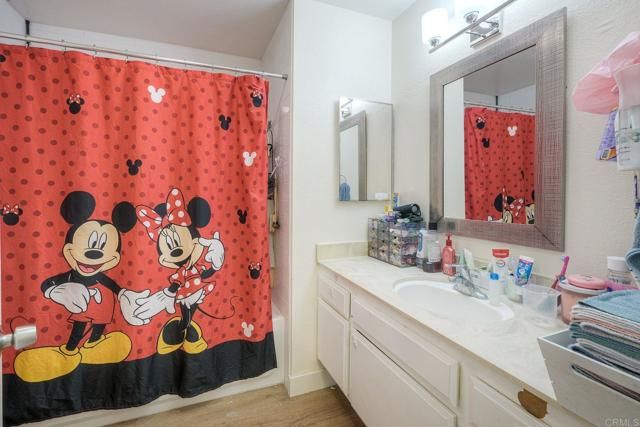 7940 University Avenue 14, La Mesa, CA 91942