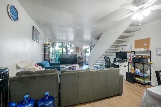 7940 University Avenue 14, La Mesa, CA 91942
