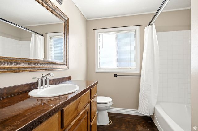 648 W 700 N, Clearfield, UT 84015