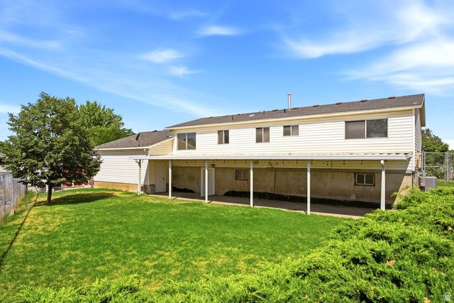 648 W 700 N, Clearfield, UT 84015
