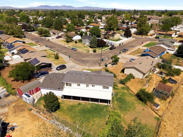 648 W 700 N, Clearfield, UT 84015