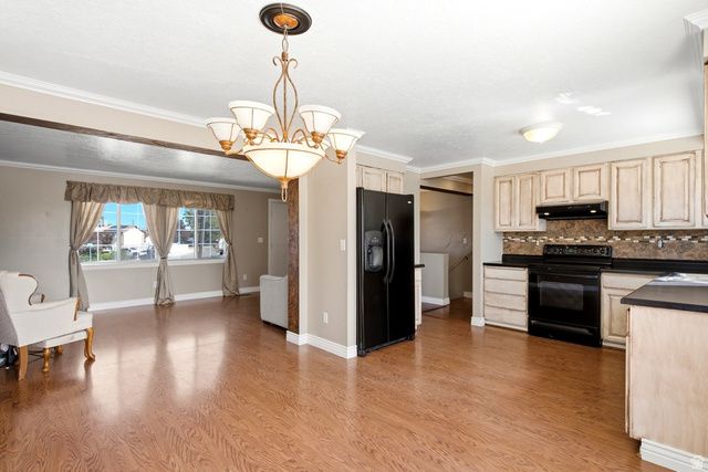 648 W 700 N, Clearfield, UT 84015