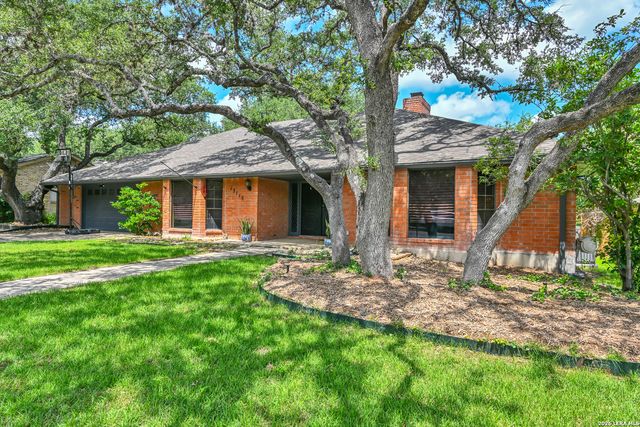 13115 N HUNTERS CIR, San Antonio, TX 78230