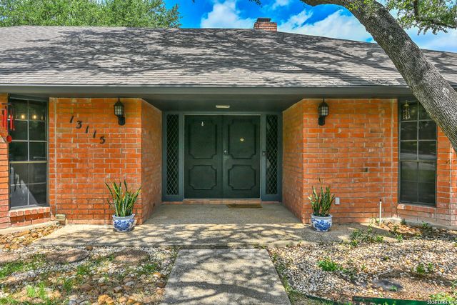 13115 N HUNTERS CIR, San Antonio, TX 78230