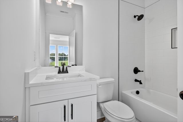 1275 PJ East Road, Covington, GA 30014