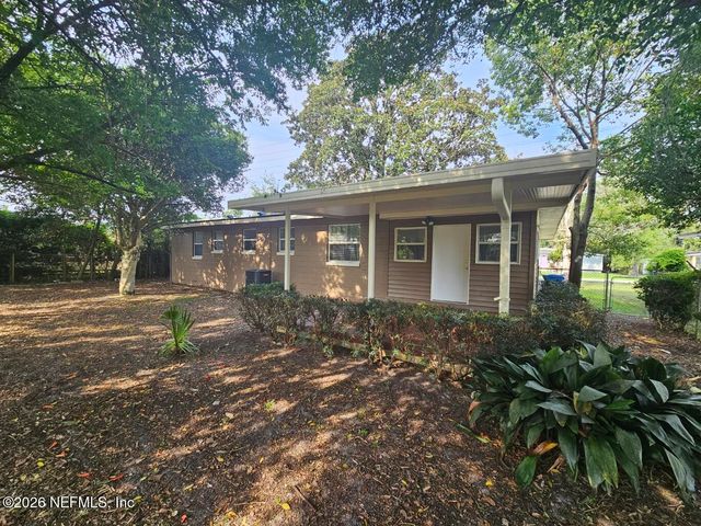 3139 CESERY Boulevard, Jacksonville, FL 32277