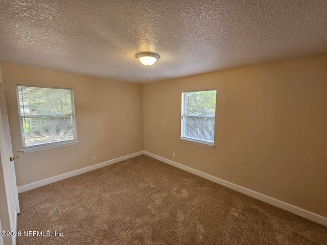 3139 CESERY Boulevard, Jacksonville, FL 32277