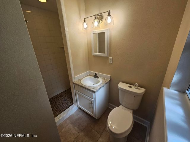 3139 CESERY Boulevard, Jacksonville, FL 32277