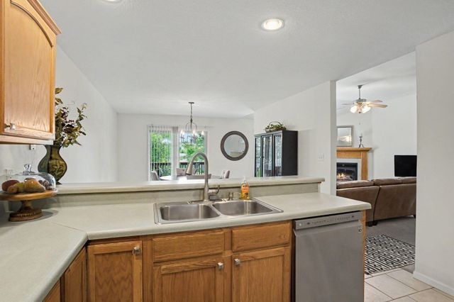 4100 MONSOON LN, Columbia, MO 65202