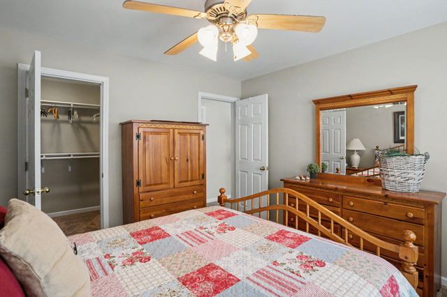 4100 MONSOON LN, Columbia, MO 65202