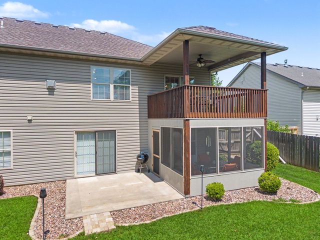 4100 MONSOON LN, Columbia, MO 65202