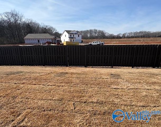 186 Labrador Lane N, Harvest, AL 35749