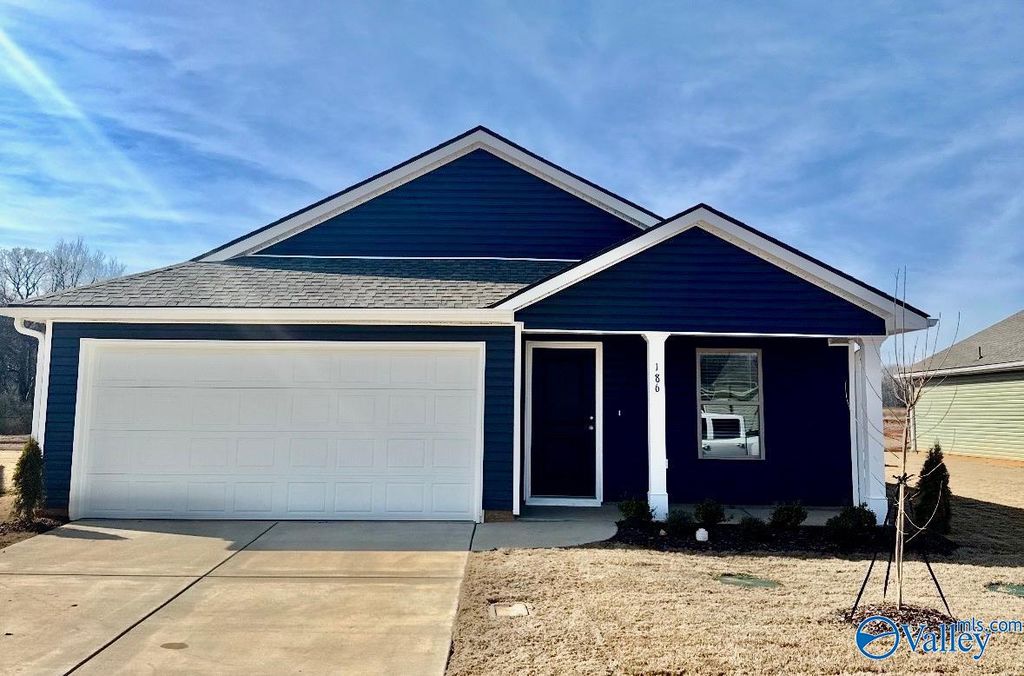 186 Labrador Lane N, Harvest, AL 35749