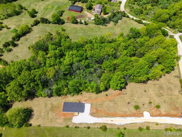 3134 Creek Road, Moscow Mills, MO 63362