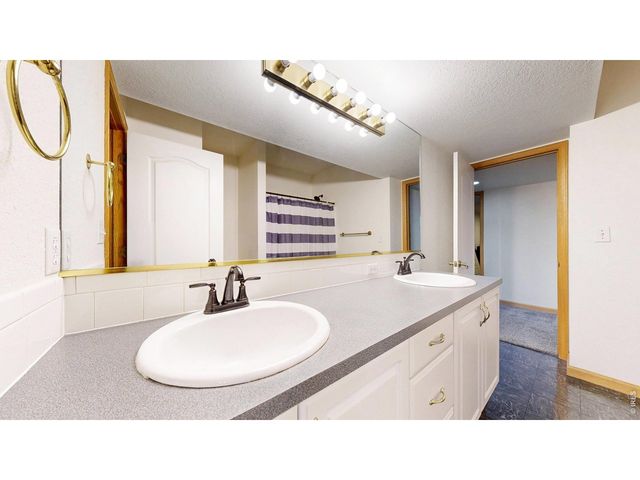 5017 W 6th St Rd, Greeley, CO 80634