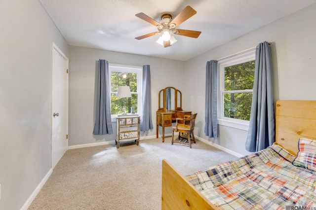 7000 Barrow Creek Dr, St Francisville, LA 70775