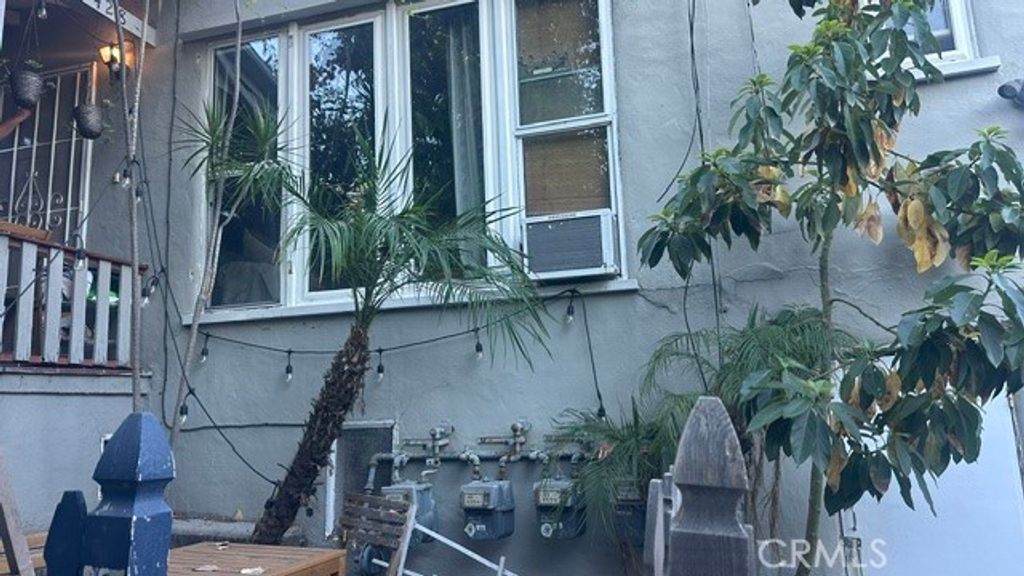 1426 Allison, Los Angeles, CA 90026 — photo 3