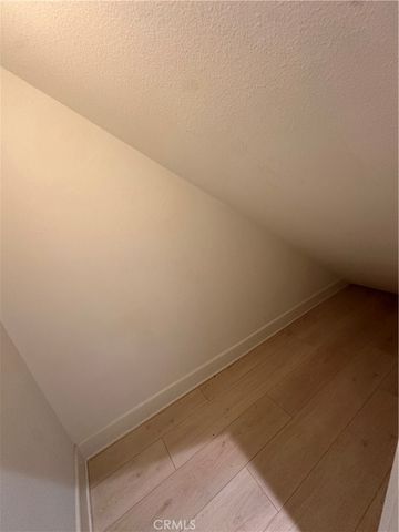 27 SOHO, Irvine, CA 92612