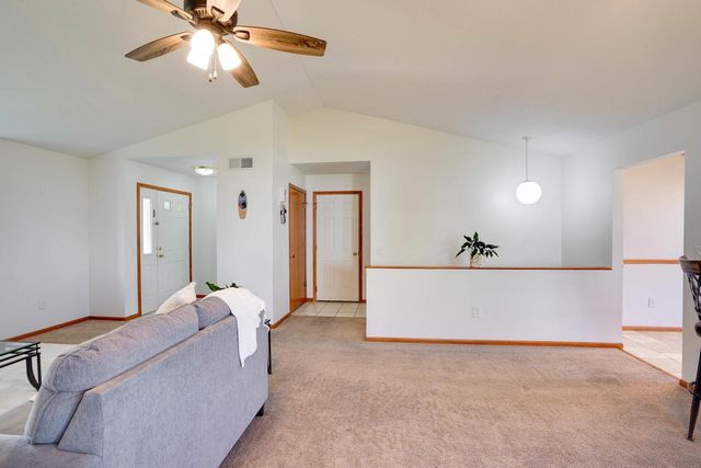 3140 Rebel Drive, Sun Prairie, WI 53590