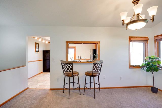 3140 Rebel Drive, Sun Prairie, WI 53590