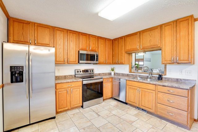 3140 Rebel Drive, Sun Prairie, WI 53590